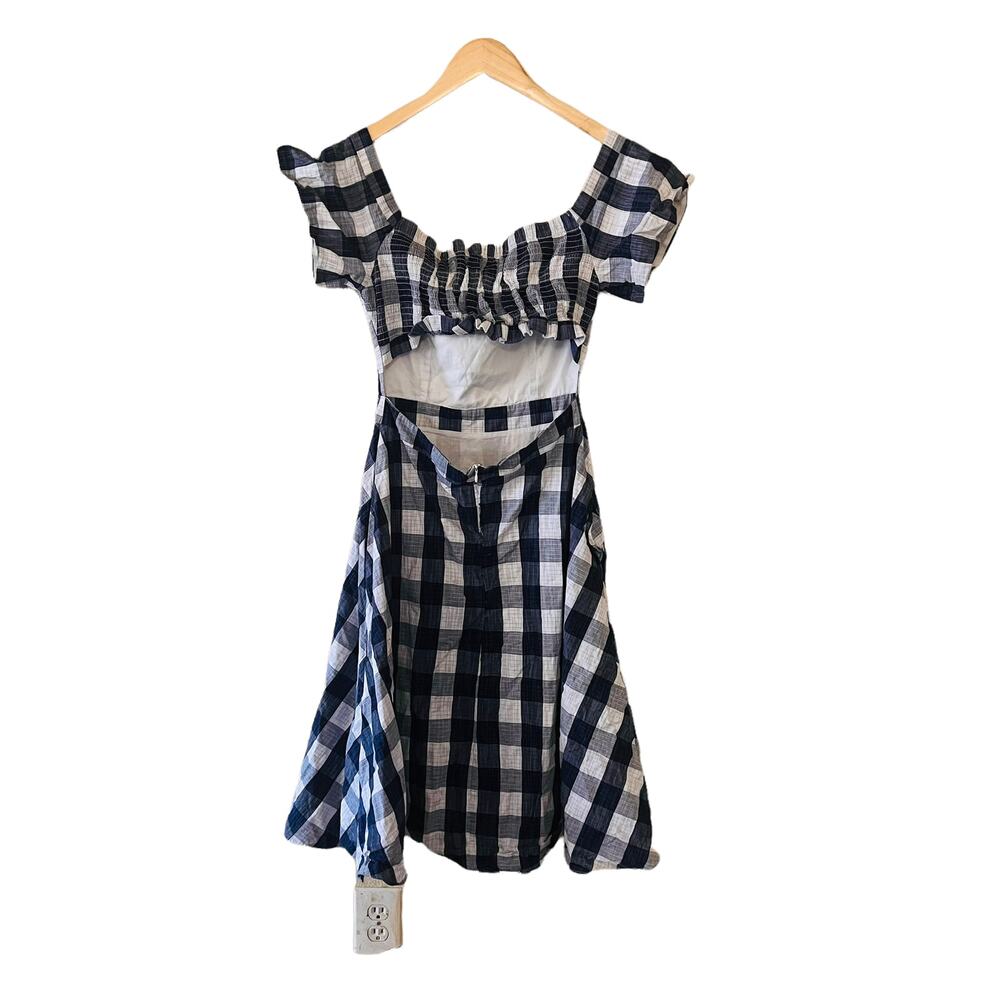 Adelyn Rae Daisy Dress Size Medium Gingham Off Shoulder Open Back Blue White - Picture 3 of 15